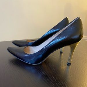 Black Jon Josef heels with gold heel